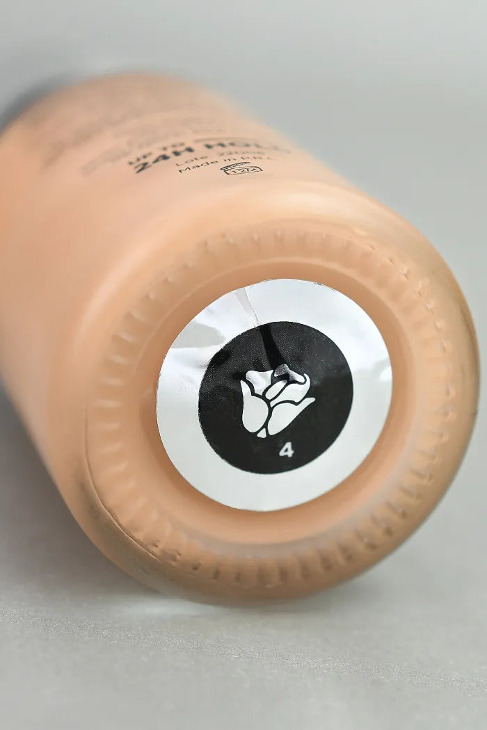 Base Velvet Touch Foundation - Dolce Bella